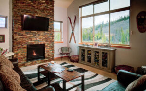 Top Floor Trailhead Condo with Views